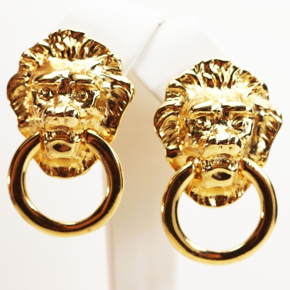 SOLD 🛒🛍 Kenneth Jay Lane Lions Head Earrings